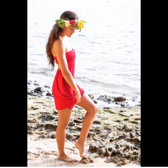 Red Strapless "Pua" Rayon Lycra Dress - Picture 1 of 1